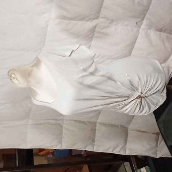 Forever 21 blouse - Picture 2 of 5